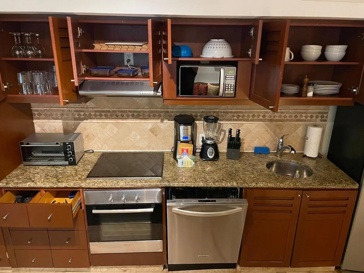 2Br Kobah 1 Block To Beach & 5Th Pool Gym Tulum Apartment