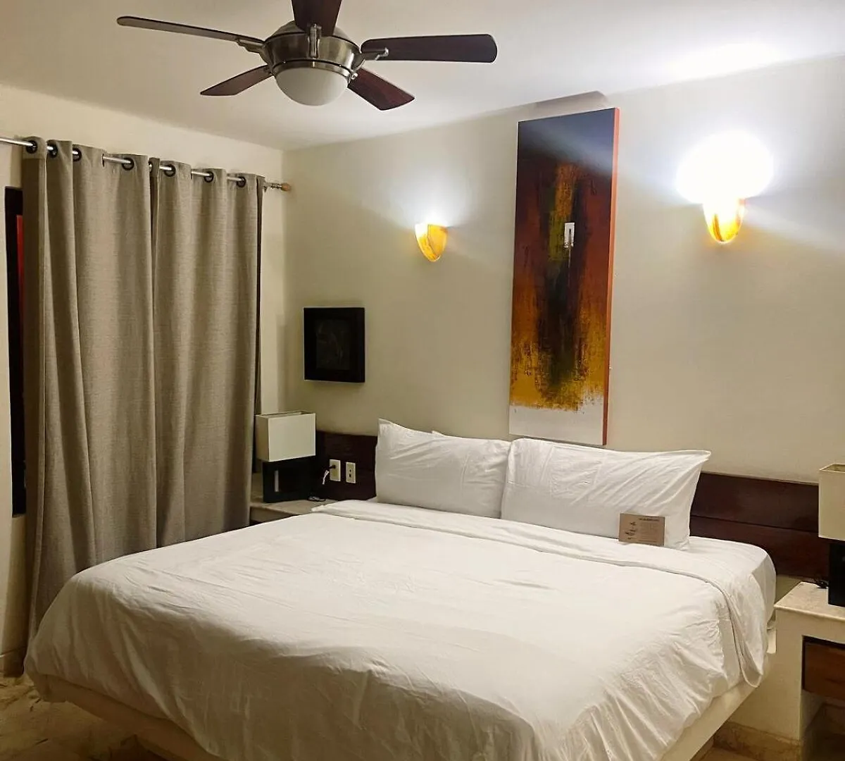 2Br Kobah 1 Block To Beach & 5Th Pool Gym Tulum Mexico